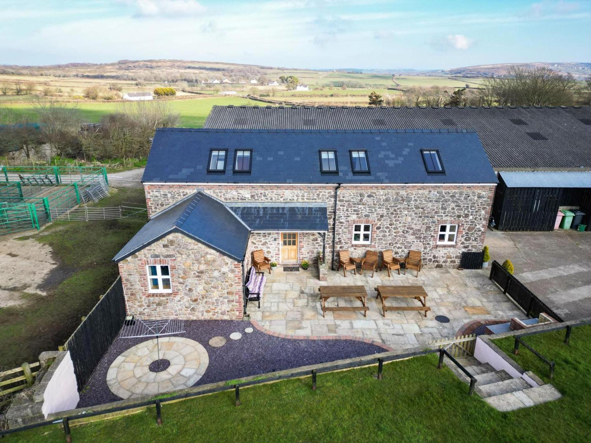 The Chaffhouse - 4 Bedroom - Llangenith Лангенит Екстериор снимка