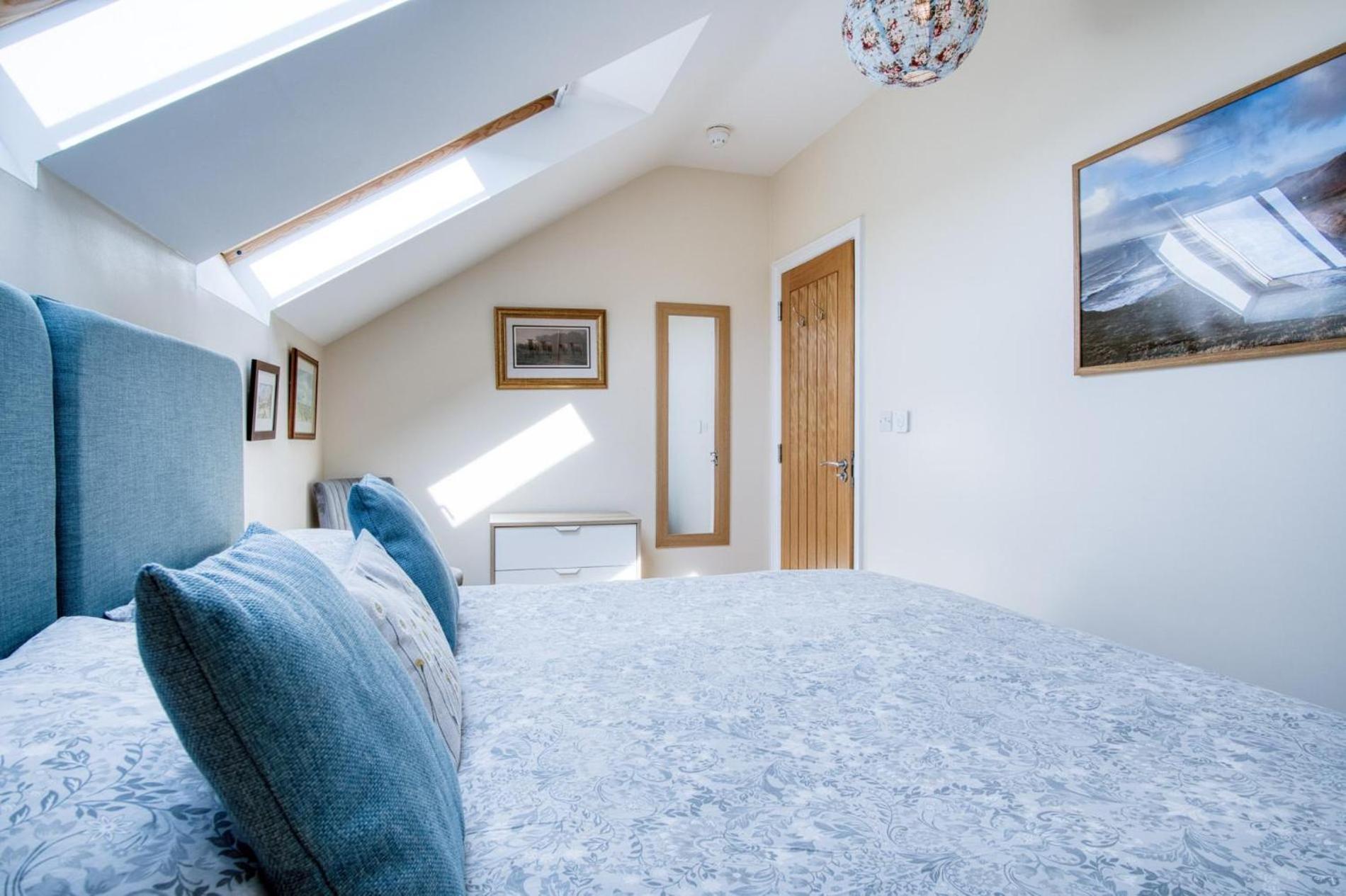 The Chaffhouse - 4 Bedroom - Llangenith Лангенит Екстериор снимка