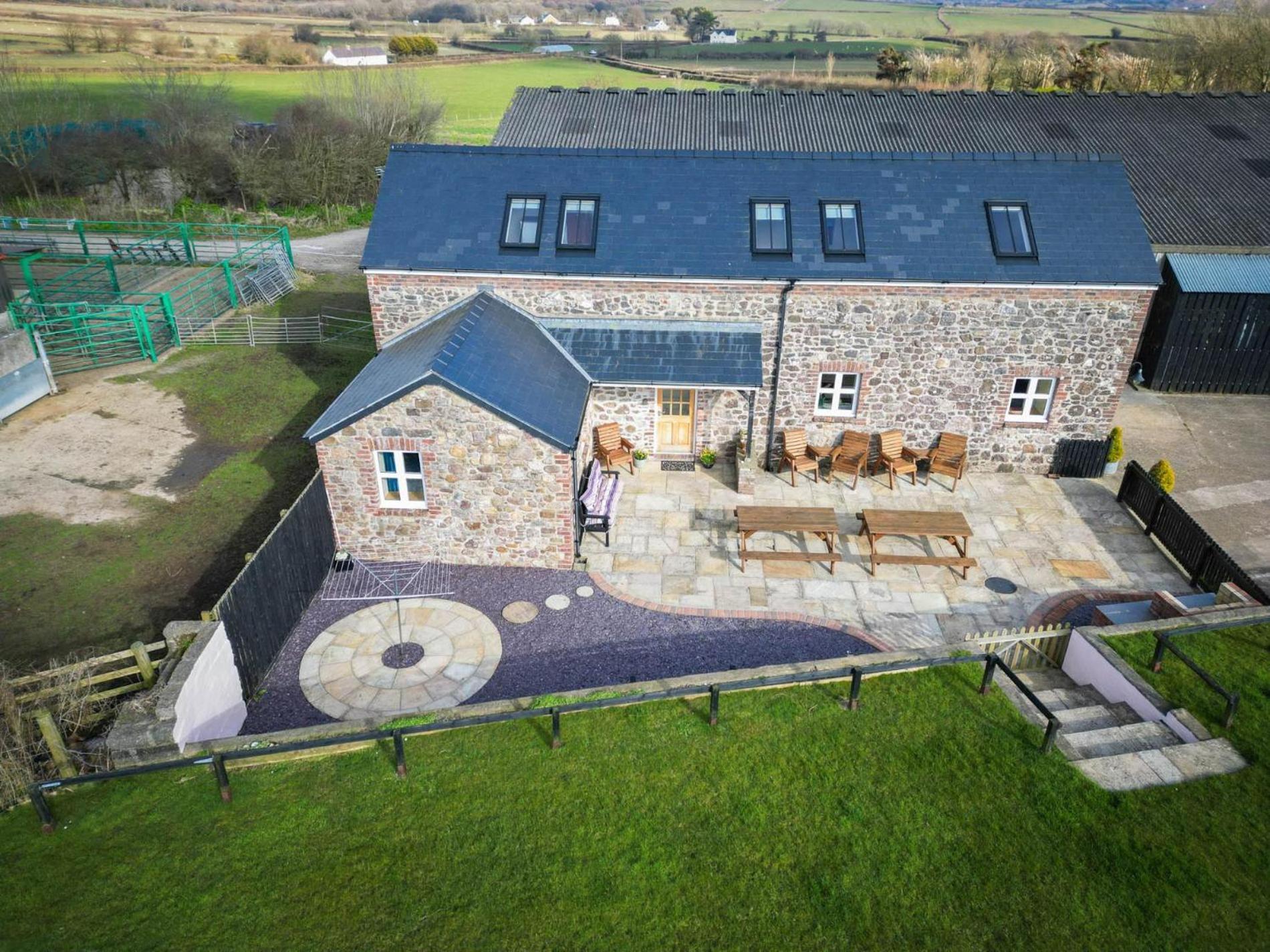 The Chaffhouse - 4 Bedroom - Llangenith Лангенит Екстериор снимка