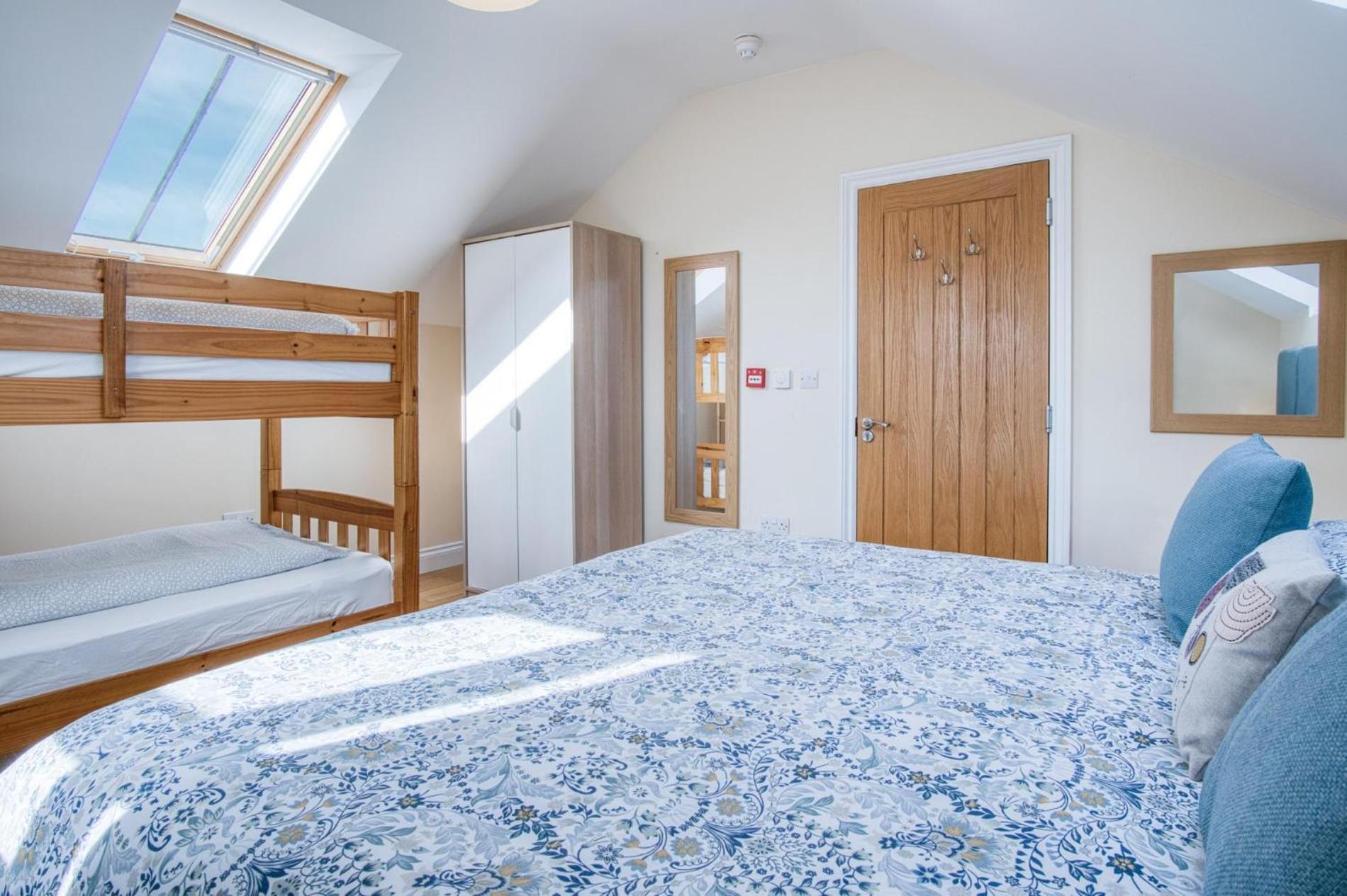 The Chaffhouse - 4 Bedroom - Llangenith Лангенит Екстериор снимка
