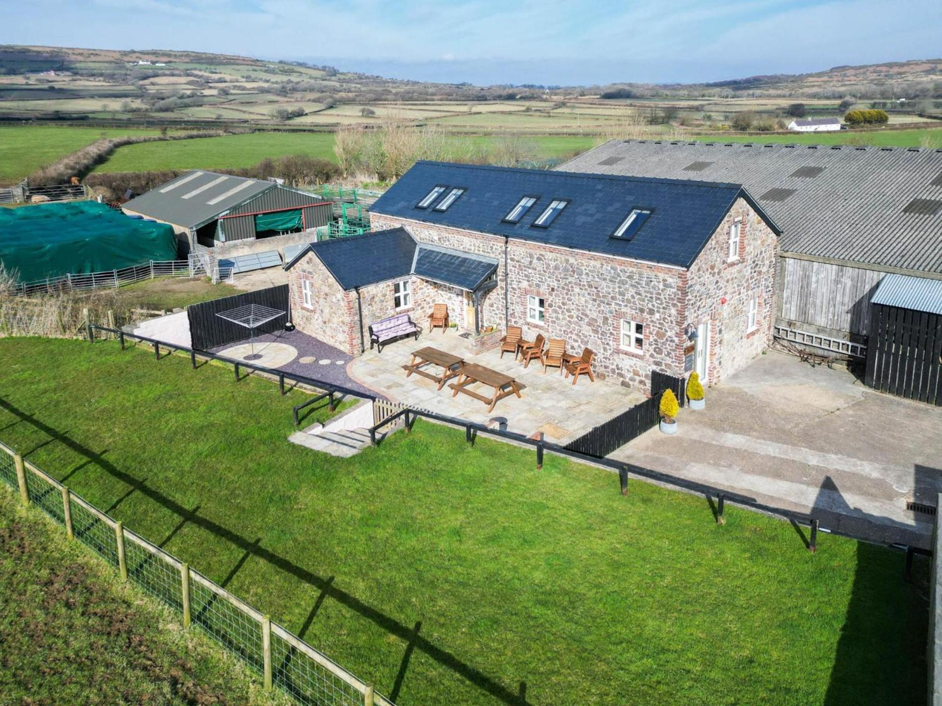 The Chaffhouse - 4 Bedroom - Llangenith Лангенит Екстериор снимка
